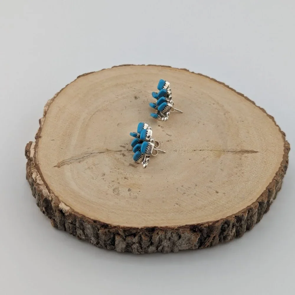 Zuni Petite Needlepoint Turquoise Earrings Native American Handmade Jewelry**‎